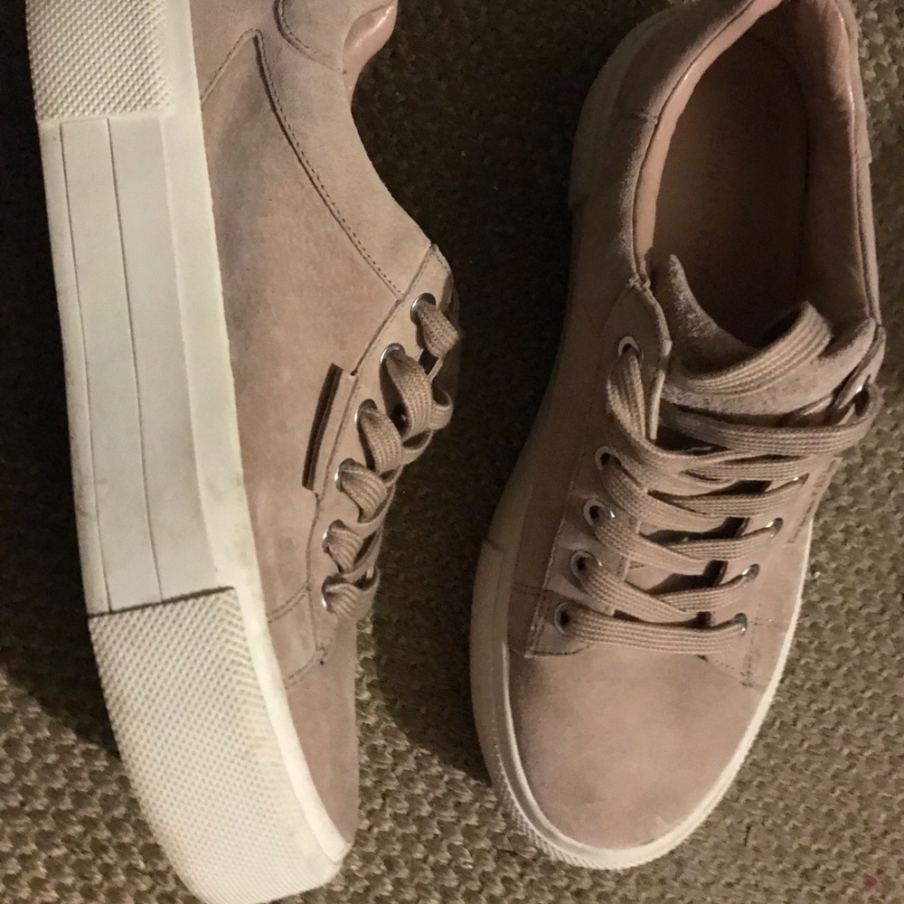 Kendall + Kylie pink suede sneakers size 8